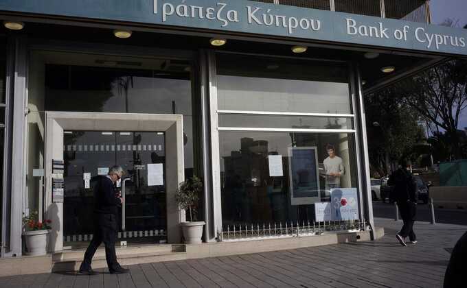 Bank of Cyprus закрыл счета примерно 7 тысяч россиян